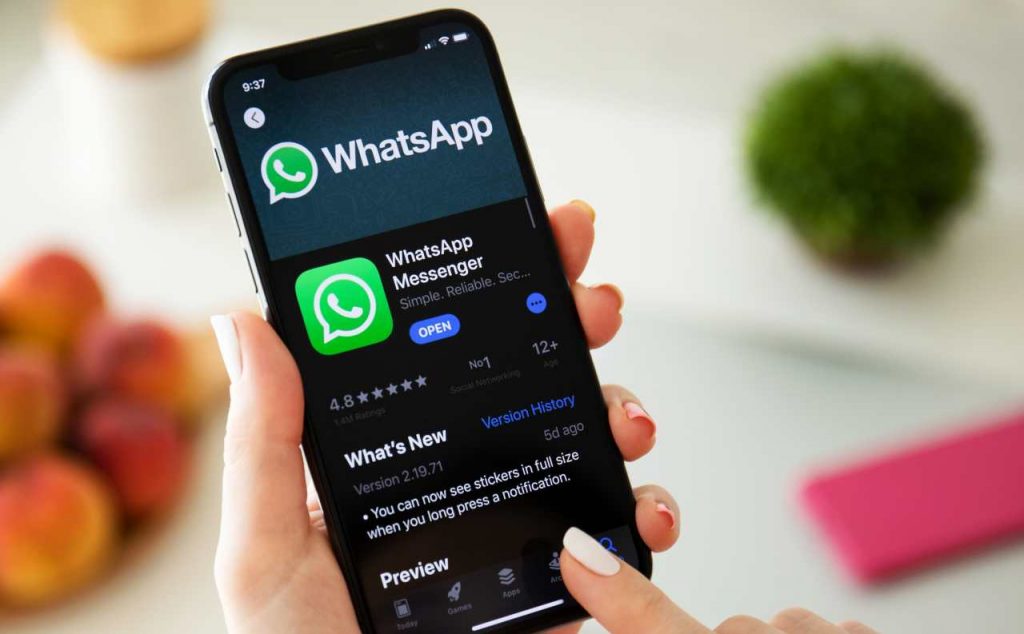 WhatsApp, il numero di telefono potrebbe essere in pericolo