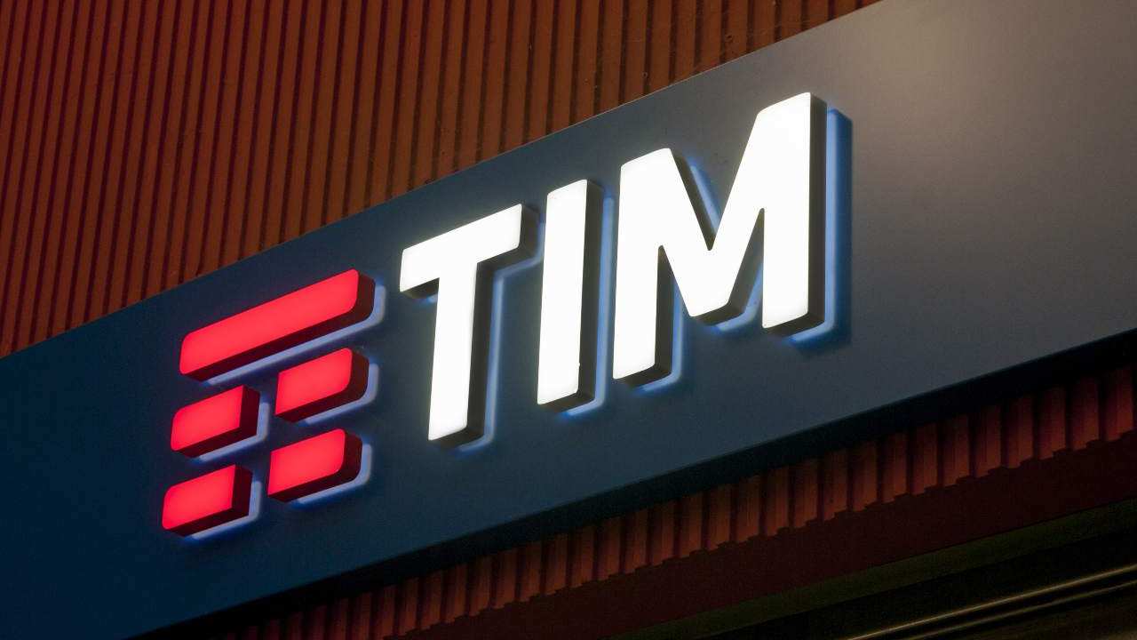 Tim, Dazn e Sky; come cambiano gli accordi per i diritti della Serie A