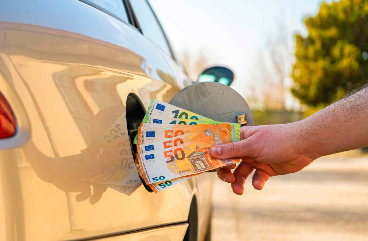 carburante due euro
