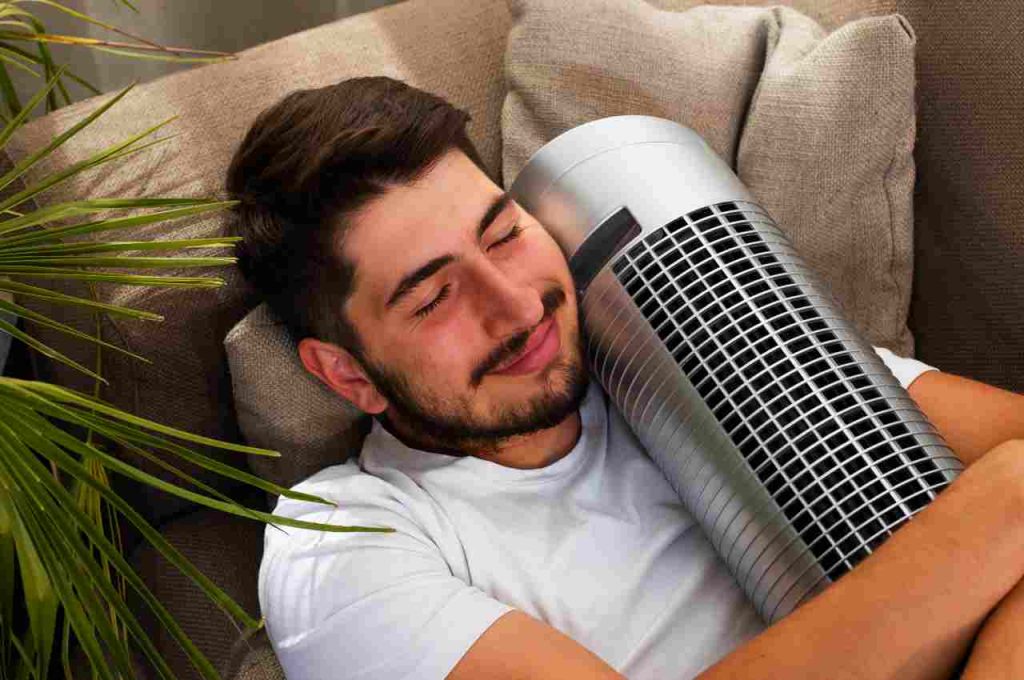 I 3 vantaggi del ventilatore a colonna che ti faranno cambiare idea sul  condizionatore, e non solo per il prezzo