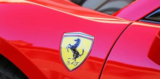 Ferrari Logo (Adobe Stock)
