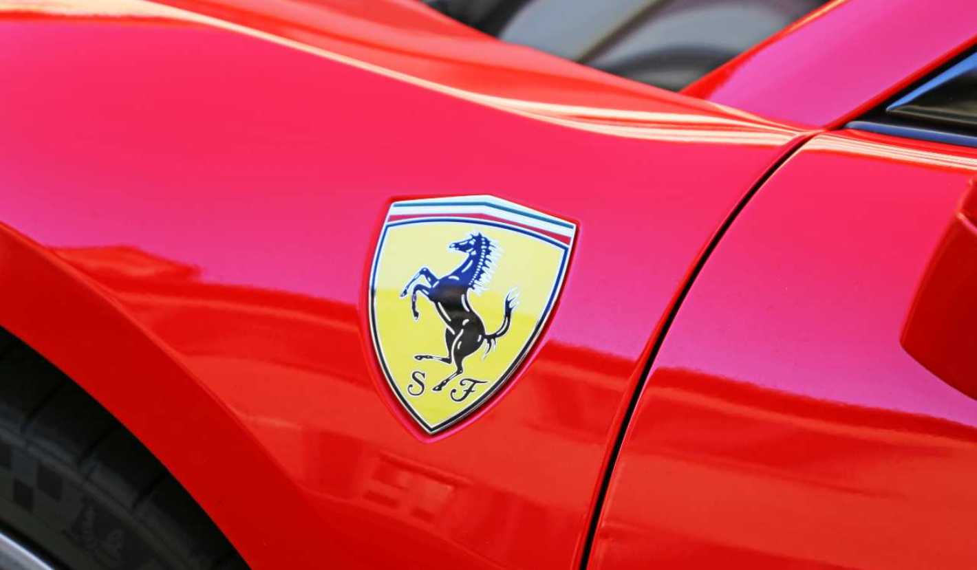 Ferrari Logo (Adobe Stock)