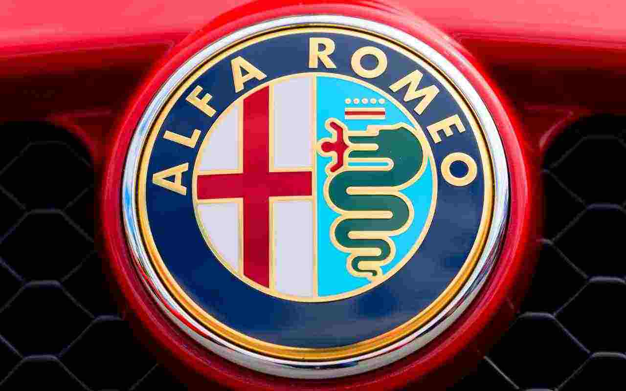 Alfa Romeo Logo (Adobe Stock)