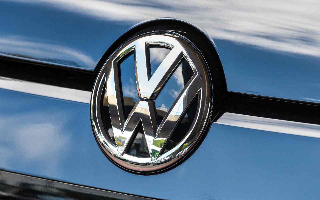 Volkswagen Logo (Adobe Stock)