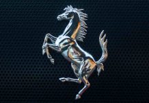 Ferrari Logo Cavallino (Adobe Stock)