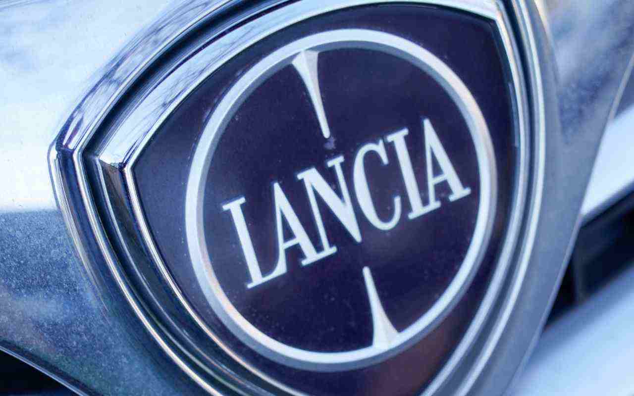 Lancia Logo (Adobe Stock)