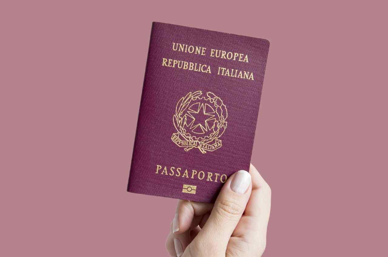 passaporto richiesta appuntamento con SPID