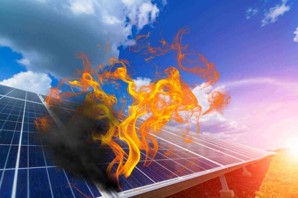 pannelli fotovoltaici possono prendere fuoco
