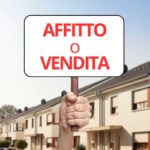 Cartello con scritta affitto o vendita