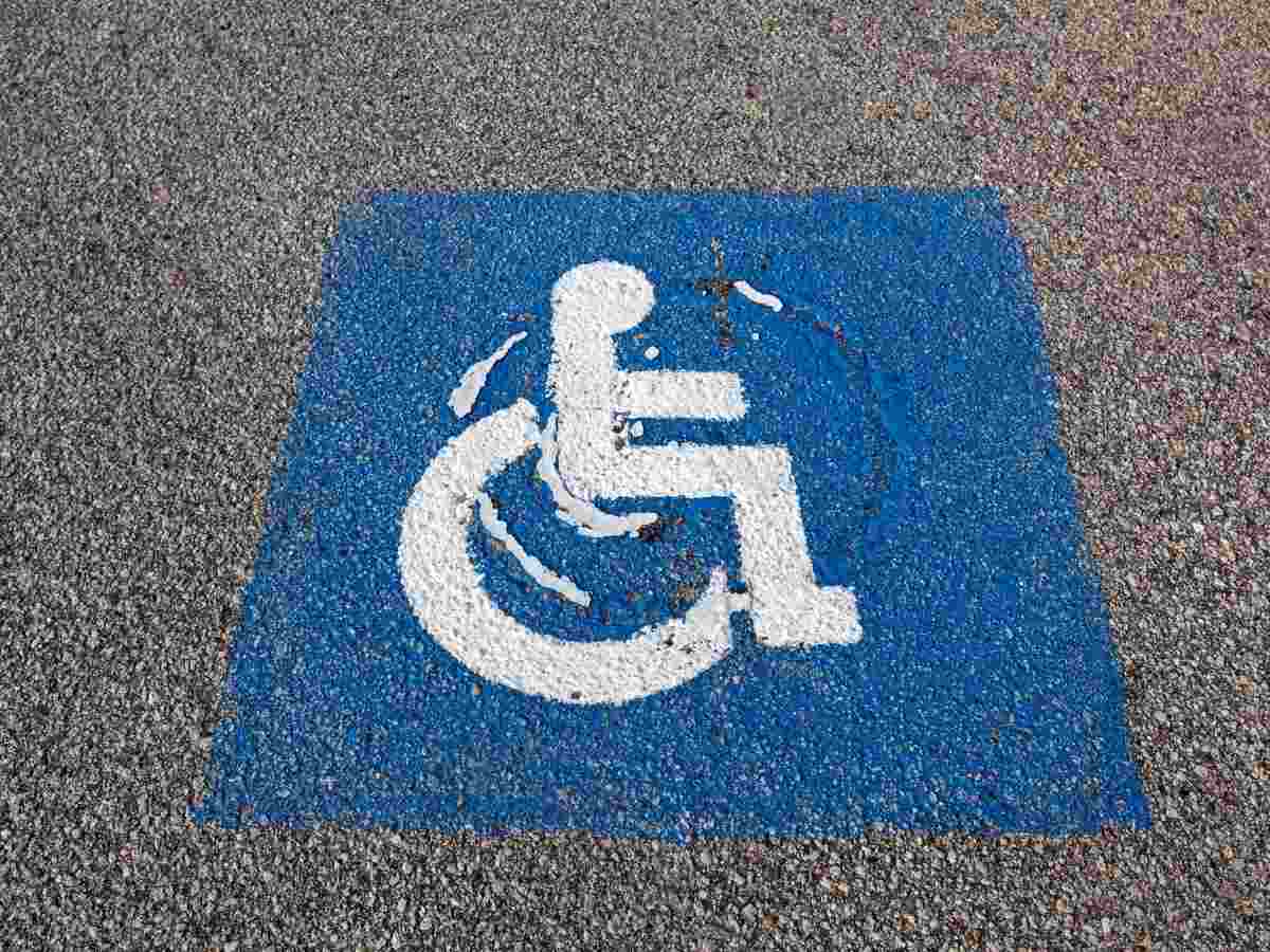 Logo post auto disabili