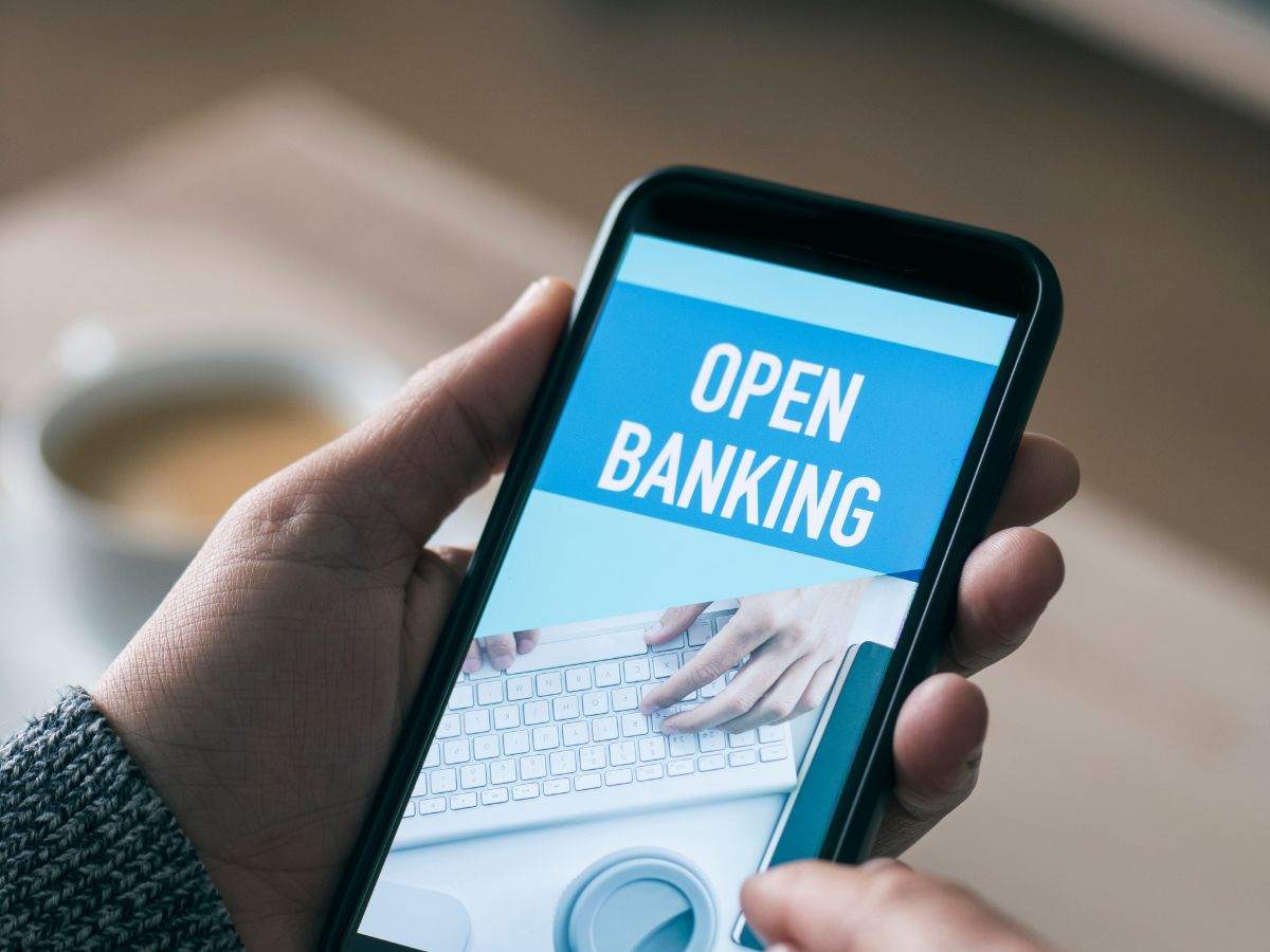 Samrtphone con open banking