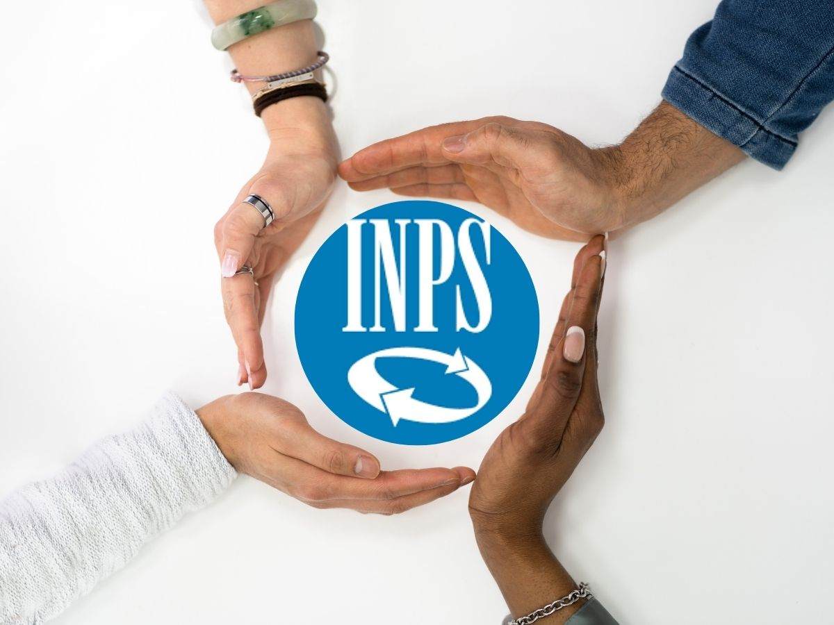 4 mani che formano un cerco e dentro il logo dell'INPS