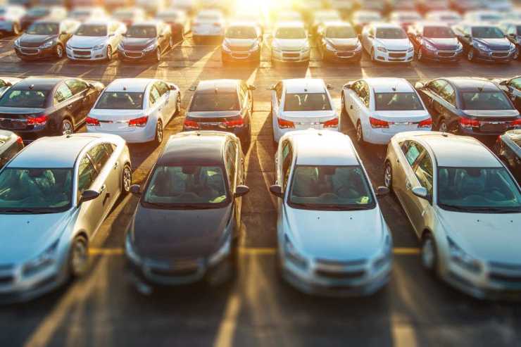 Veicoli parcheggiati