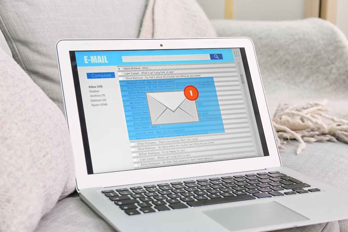 nuova email