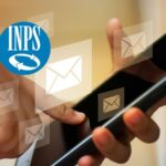 Uomo che digita sullo smartphone e logo INPS