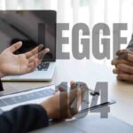 Legge 104 e persone alla scrivania