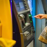 Bancomat giallo