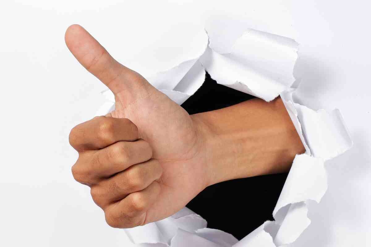 Pollice della mano